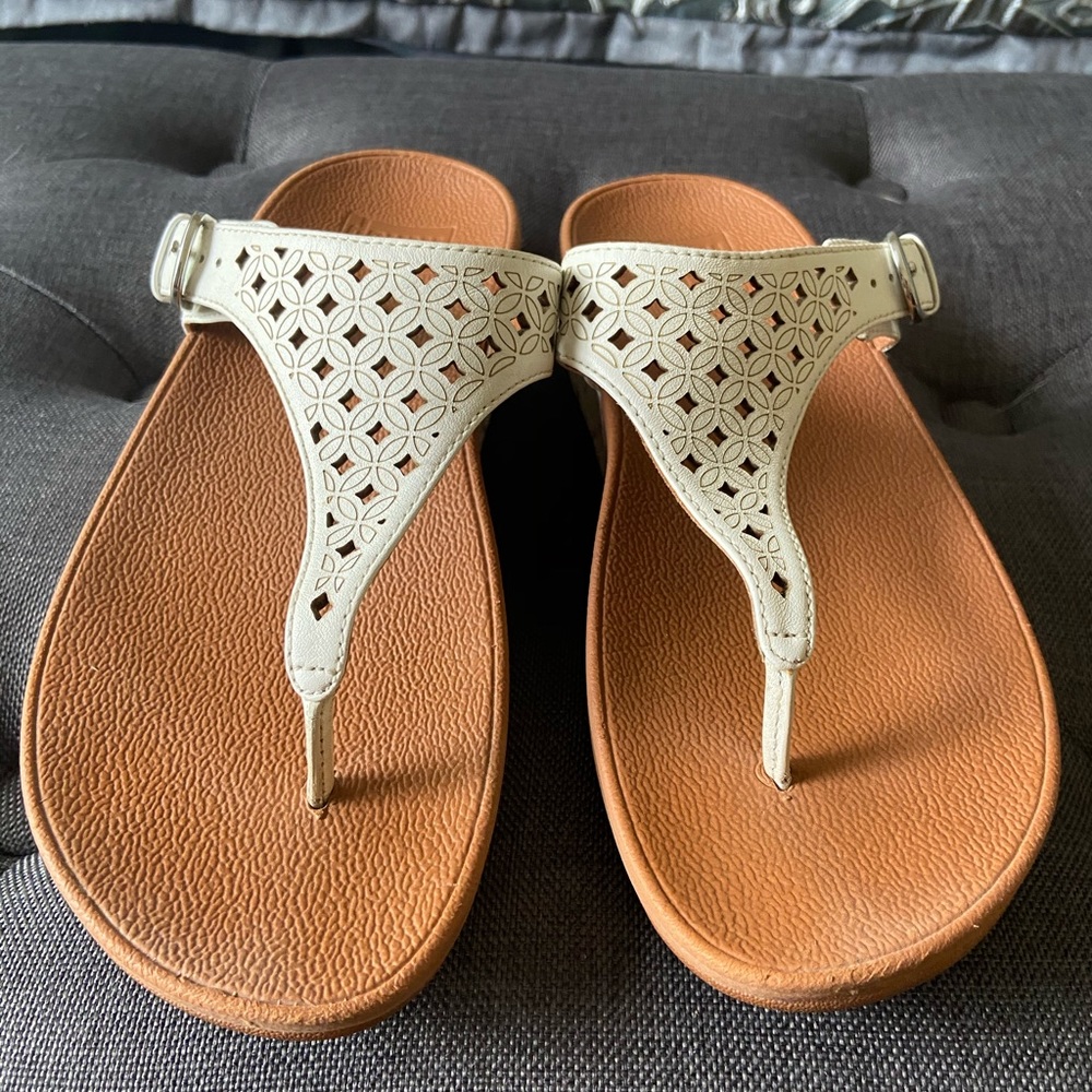 Fitflop thong sandals